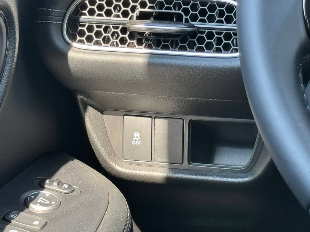 Certified 2027 Honda HR-V EX-L image 19
