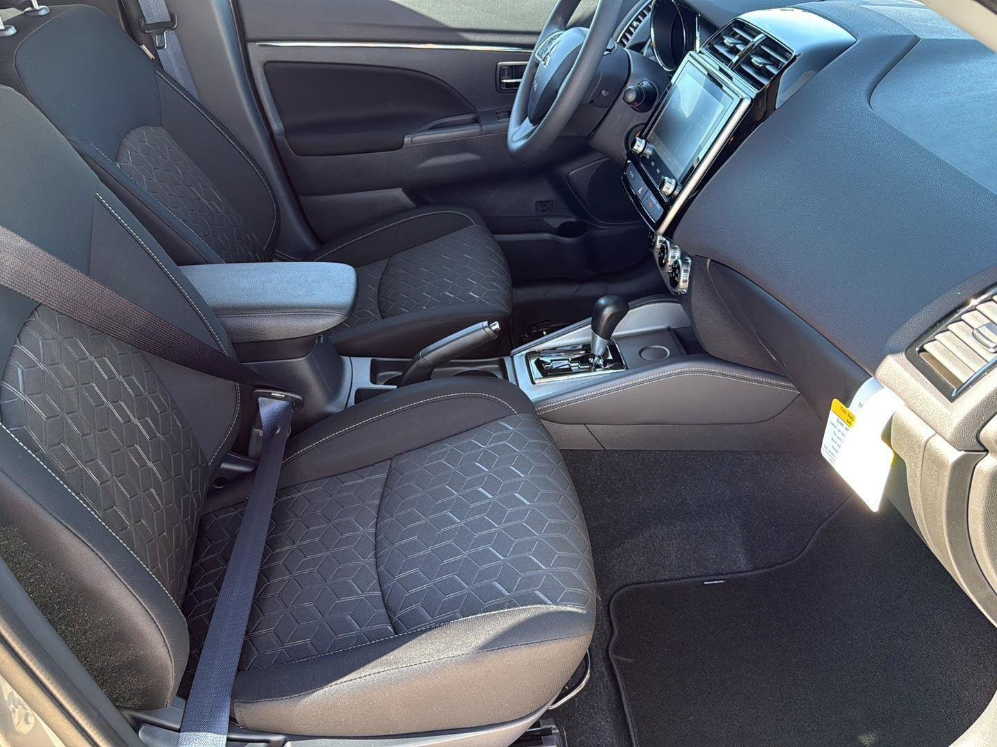 New 2027 Mitsubishi Outlander Sport FWD image 23