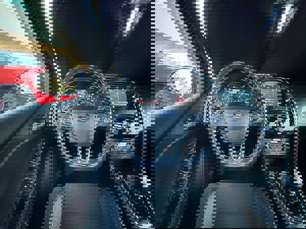 Used 2018 Ford Focus RS AWD/4WD image 53