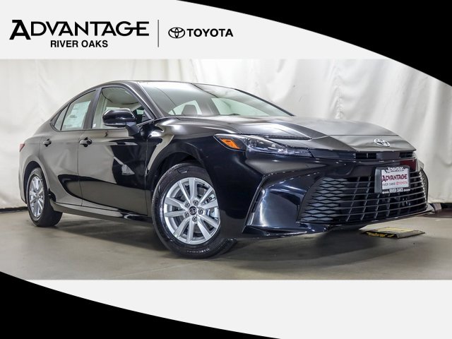 New 2026 Toyota Camry LE w/ Convenience Package