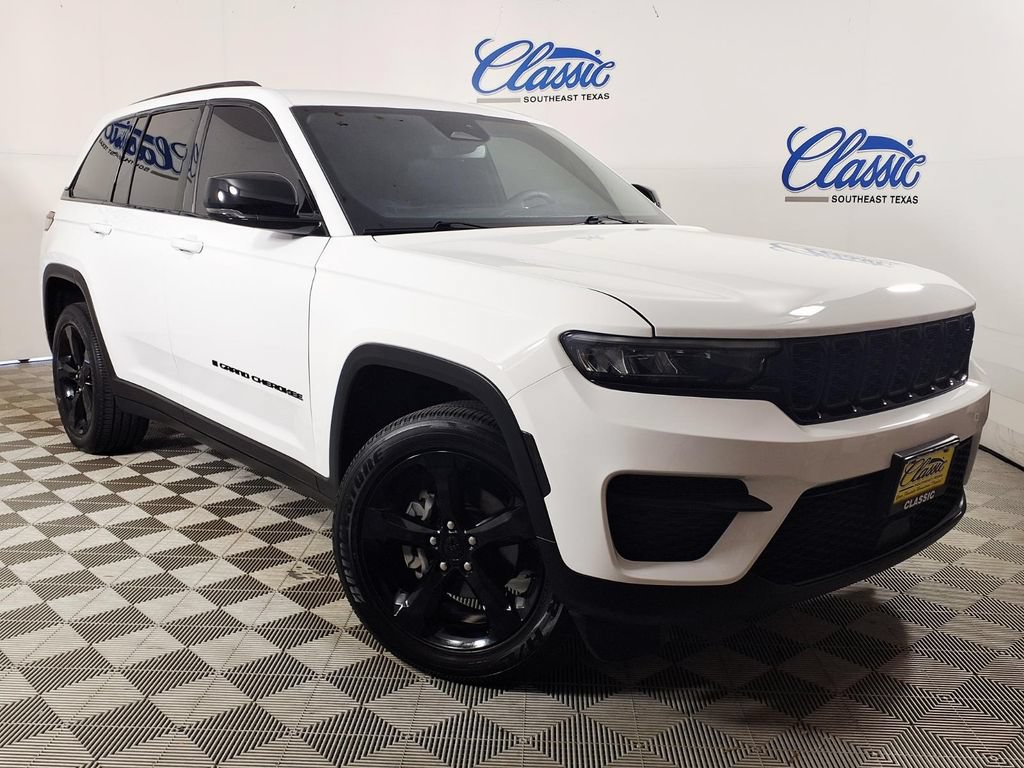 Used 2024 Jeep Grand Cherokee Altitude