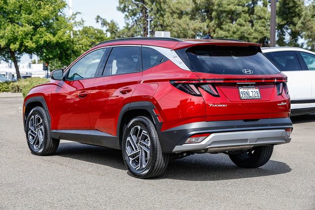Certified 2025 Hyundai Tucson Limited AWD/4WD image 2