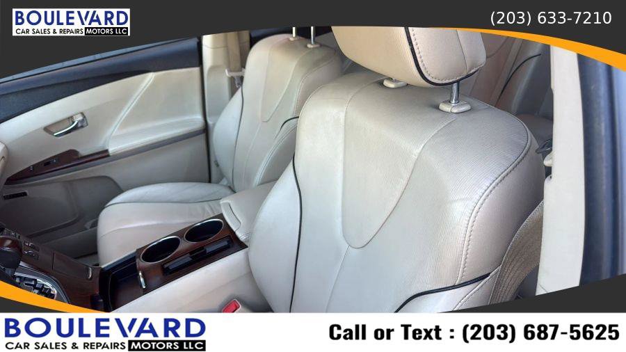 Used 2013 Toyota Venza Limited AWD/4WD image 27
