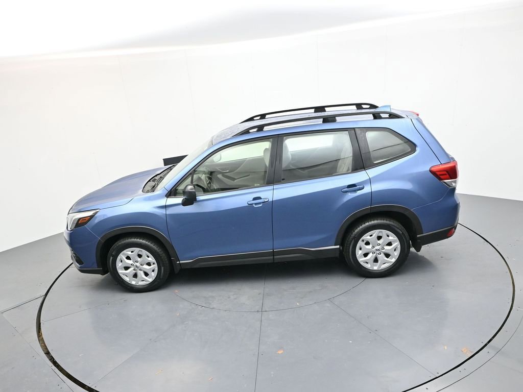 Used 2023 Subaru Forester Base image 22