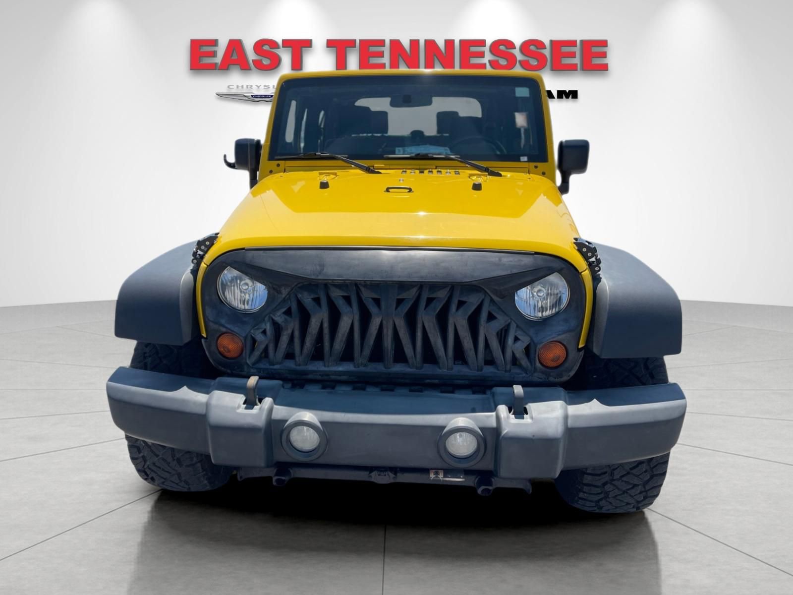 Used 2009 Jeep Wrangler X image 9