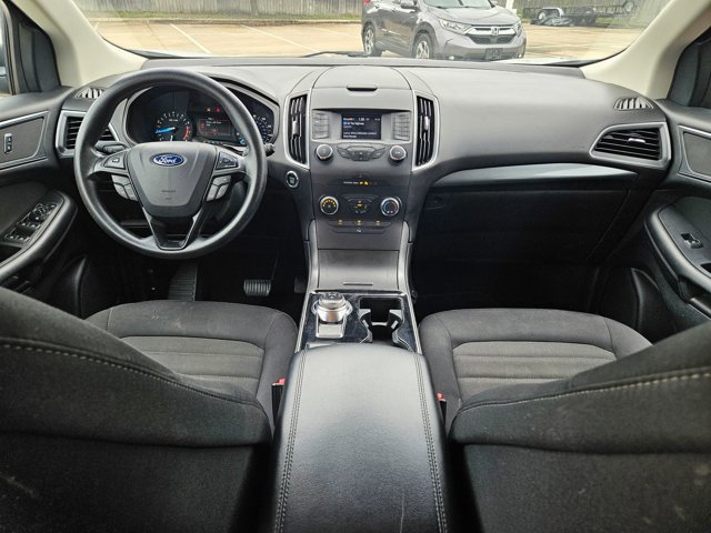 Used 2019 Ford Edge SE FWD image 17