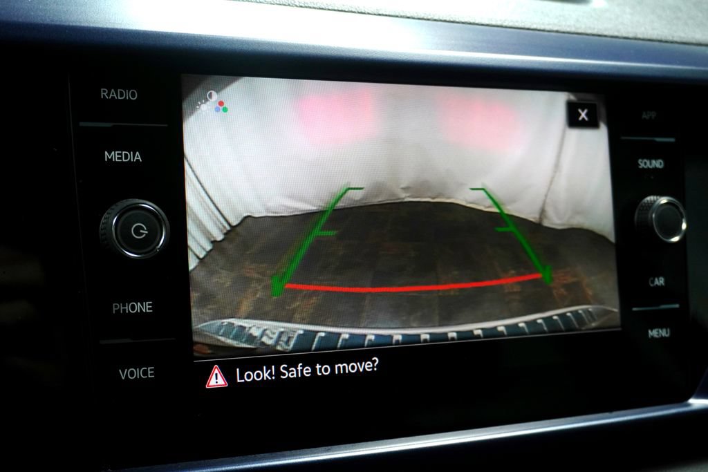 Used 2023 Volkswagen Taos SE FWD image 21