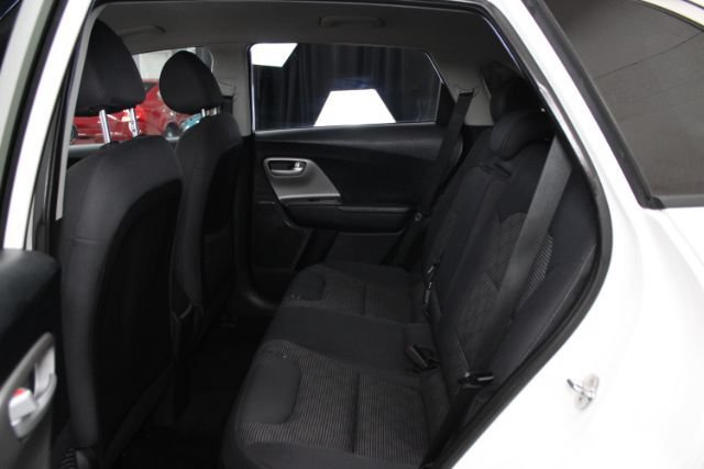 Used 2018 Kia Niro LX FWD image 20