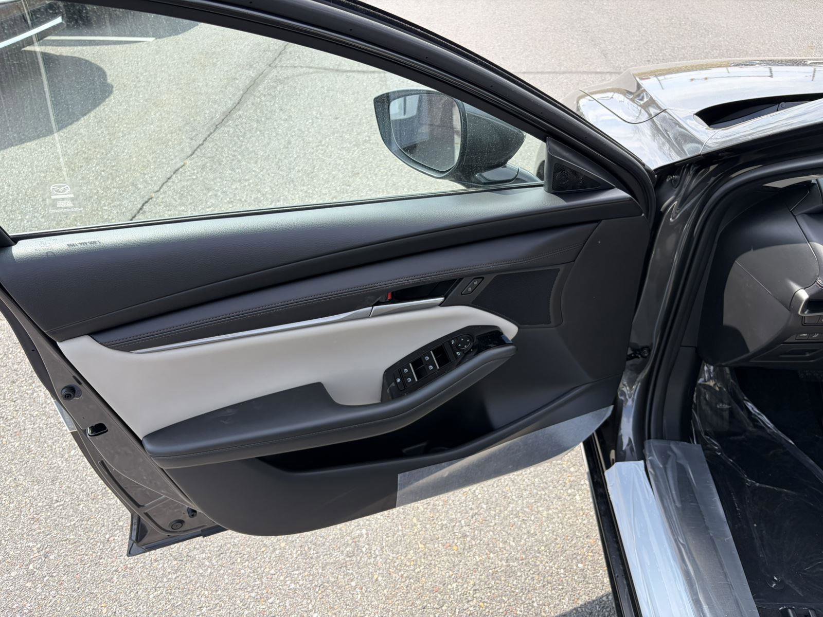 New 2026 MAZDA MAZDA3 2.5 S Sedan w/ Preferred Pkg image 16