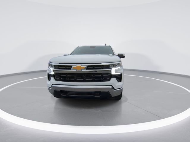 Used 2024 Chevrolet Silverado 1500 LT image 3