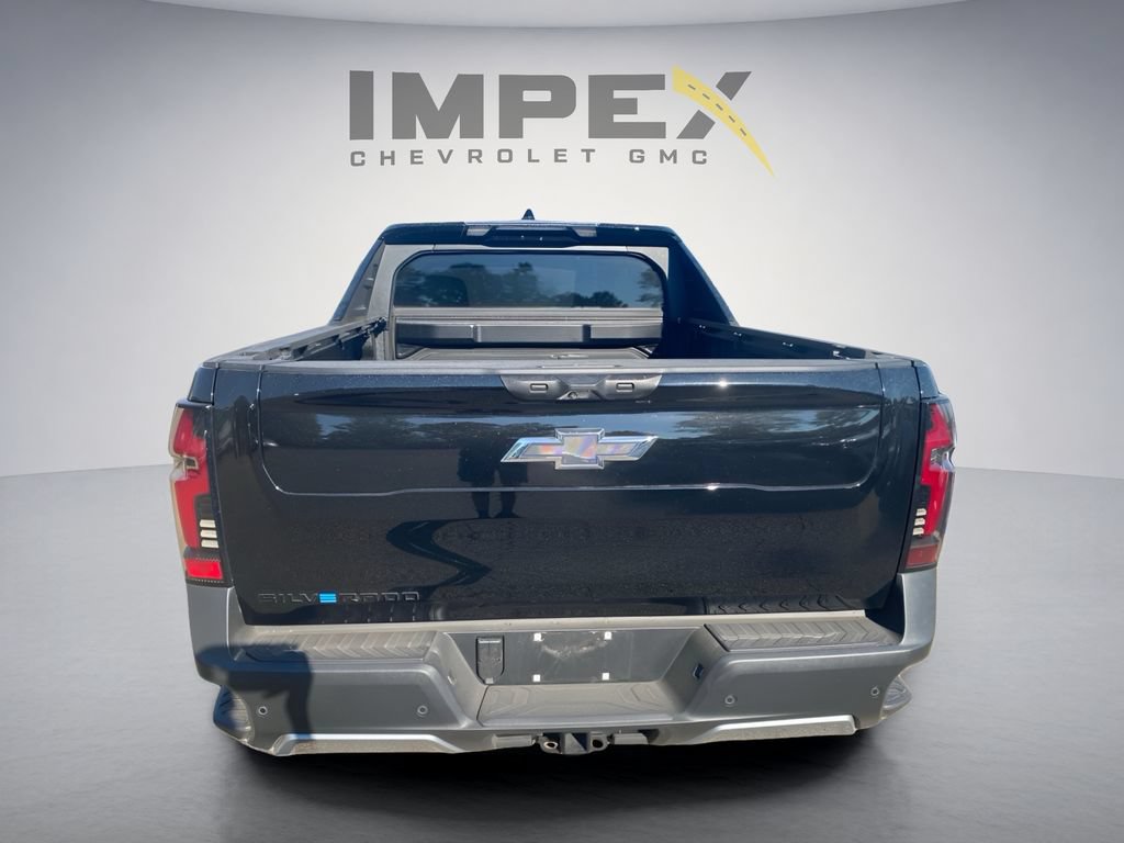 Used 2026 Chevrolet Silverado EV Trail Boss AWD/4WD image 4