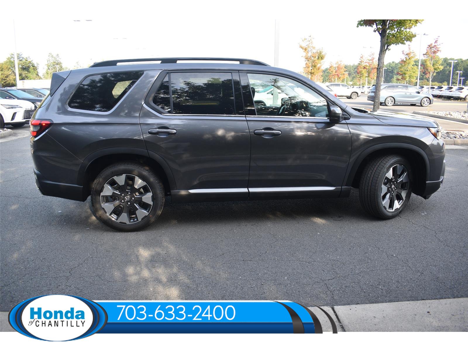 New 2026 Honda Pilot Touring image 8