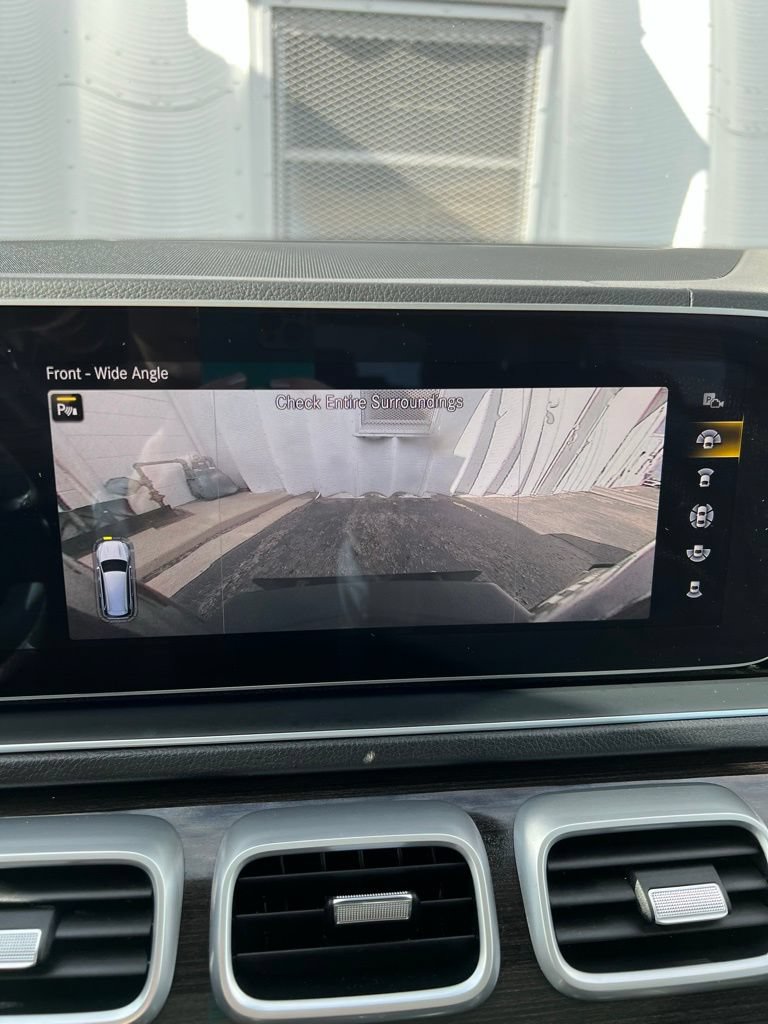 Used 2023 Mercedes-Benz GLS 450 4MATIC image 35