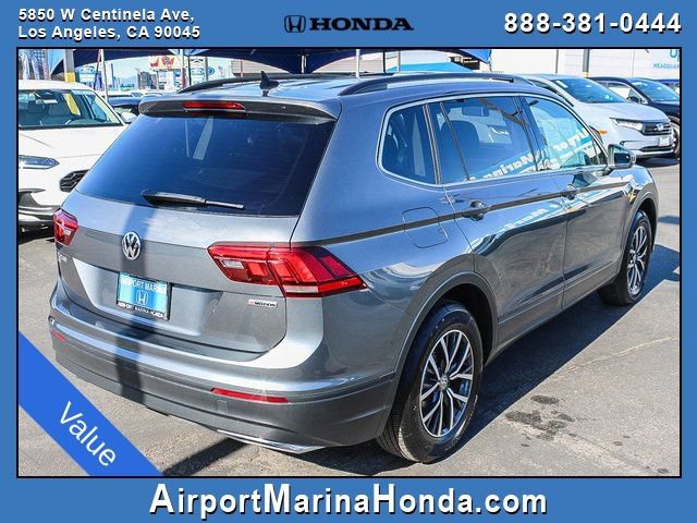 Used 2019 Volkswagen Tiguan SE w/ Panoramic Sunroof Package image 14
