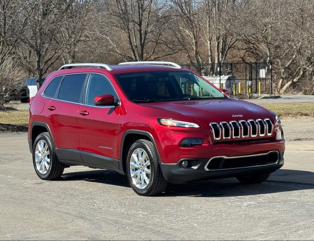 Used 2016 Jeep Cherokee Limited w/ Luxury Group