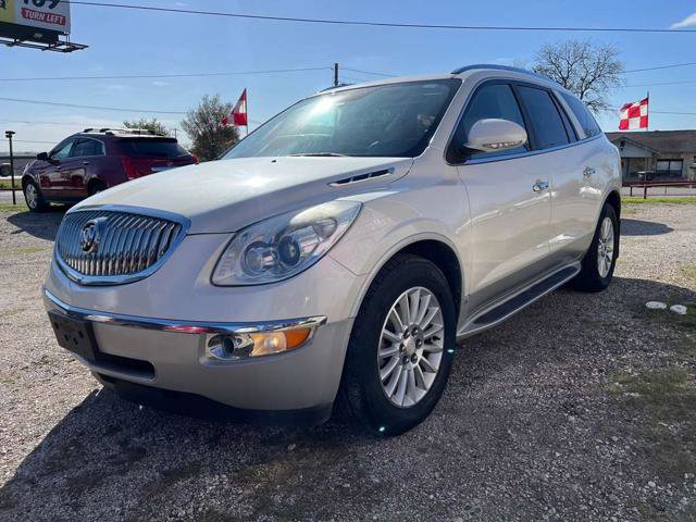 Used 2009 Buick Enclave CXL w/ Entertainment Package #4 image 4