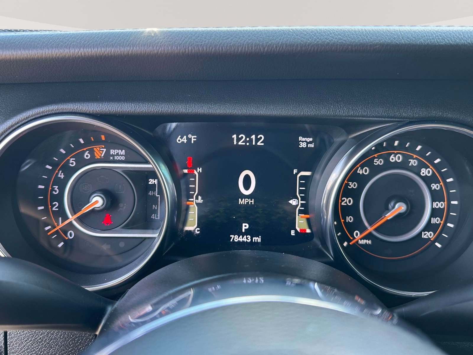 Used 2021 Jeep Wrangler Unlimited Sahara AWD/4WD image 15