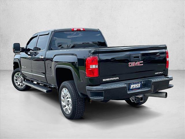 Used 2019 GMC Sierra 2500 Denali w/ Duramax Plus Package AWD/4WD image 12