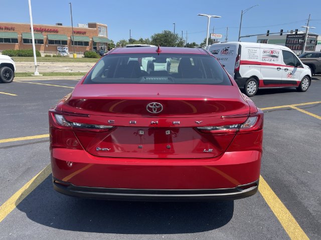Used 2025 Toyota Camry LE FWD image 32