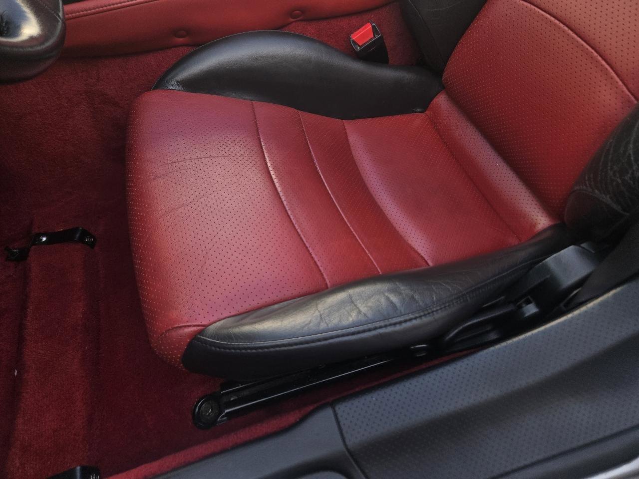Used 2004 Honda S2000 image 30
