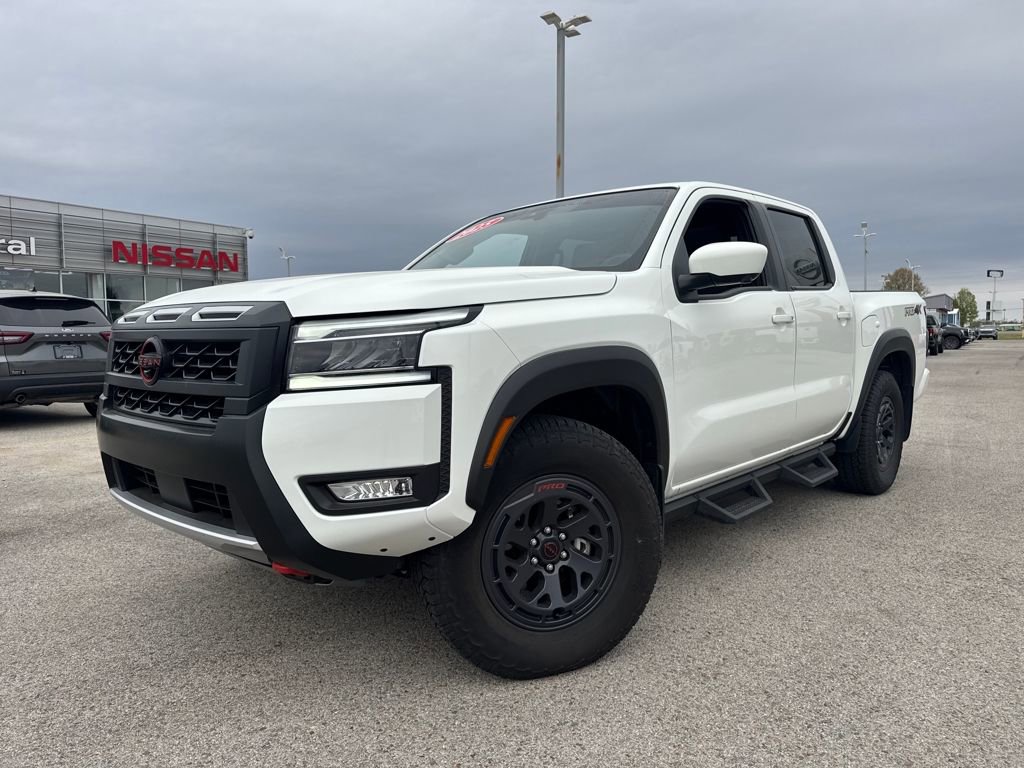 Used 2025 Nissan Frontier PRO-4X w/ Pro Premium Package image 1