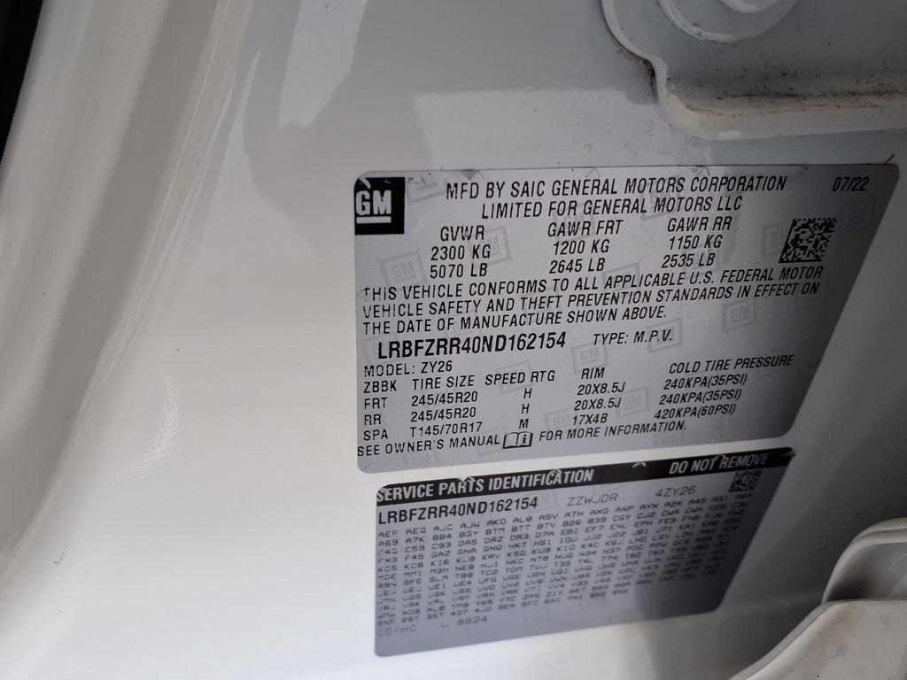 Used 2022 Buick Envision Avenir w/ Technology Package II FWD image 38