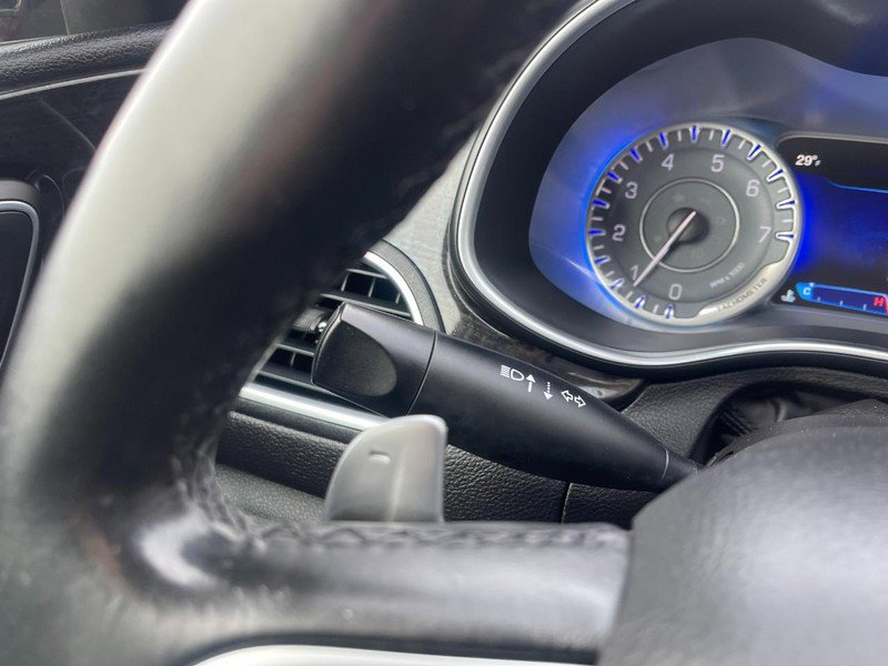 Used 2015 Chrysler 200 C w/ Navigation & Sound Group I image 24