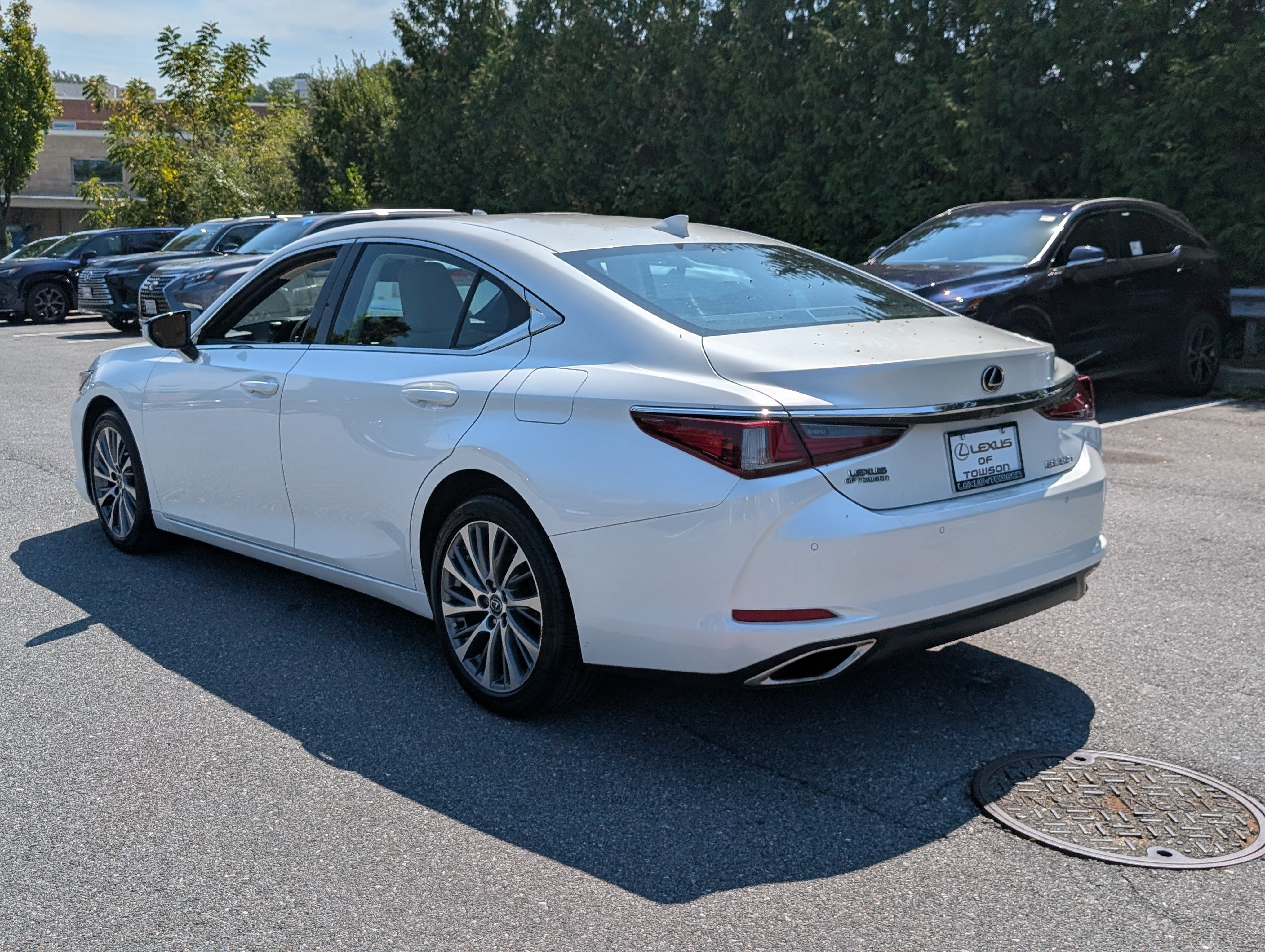 Used 2019 Lexus ES 350 w/ Premium Package FWD image 5