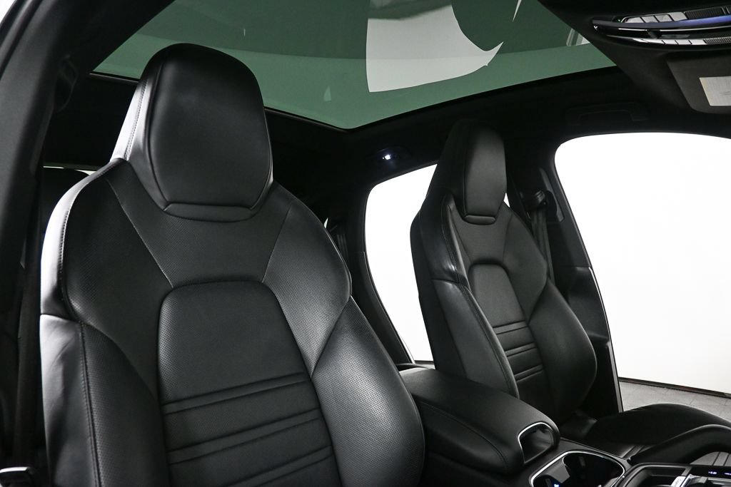 Used 2020 Porsche Cayenne AWD/4WD image 20