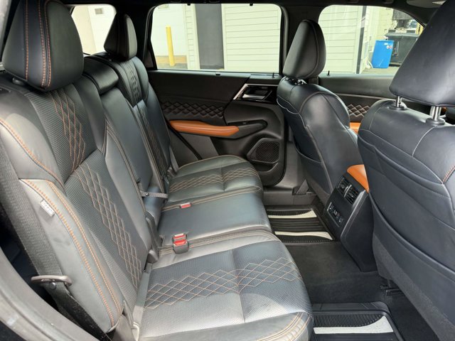 Used 2022 Mitsubishi Outlander SEL AWD/4WD image 11