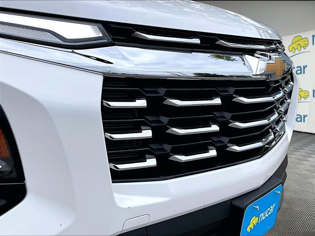 Used 2026 Chevrolet Equinox LT AWD/4WD image 30