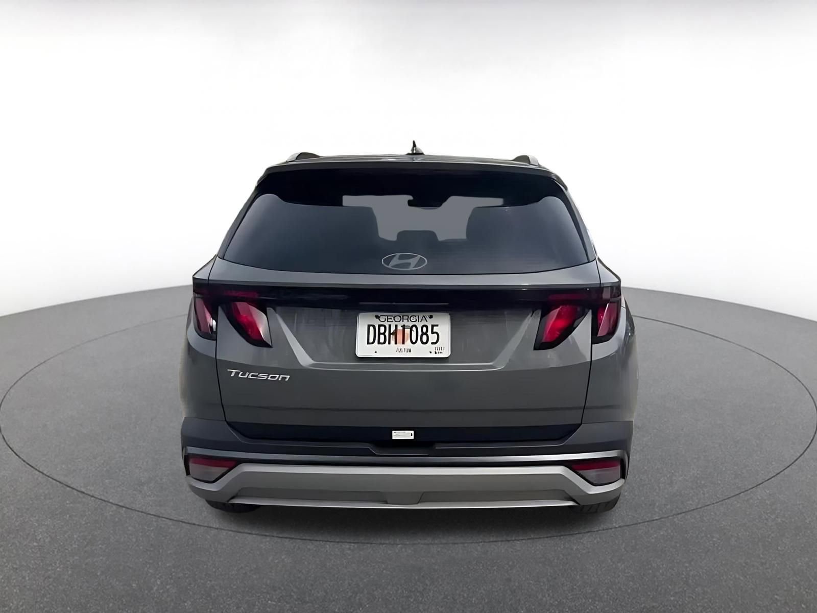 Used 2025 Hyundai Tucson SEL FWD image 12