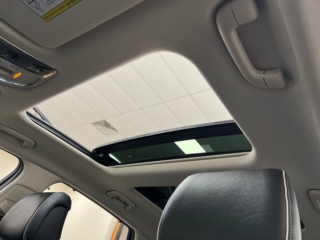 Used 2021 Genesis GV80 2.5T w/ Advanced Package 02 image 22