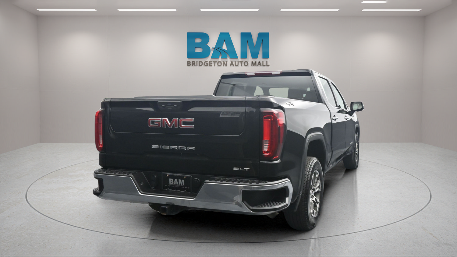 Used 2026 GMC Sierra 1500 SLT AWD/4WD image 5