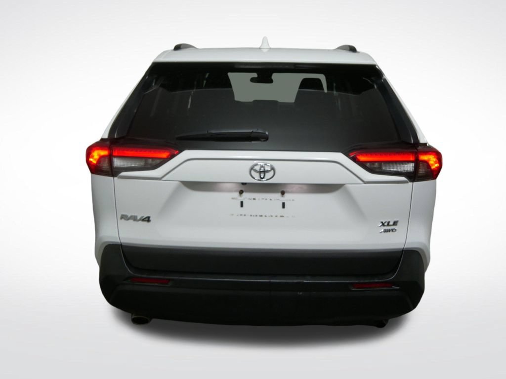 Used 2024 Toyota RAV4 XLE w/ Convenience Package AWD/4WD video 4