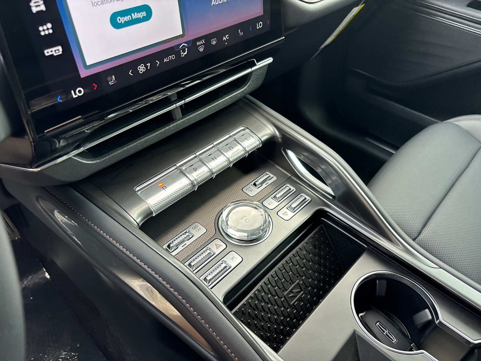 New 2026 Lincoln Nautilus Premier w/ Jet Appearance Package AWD/4WD image 23