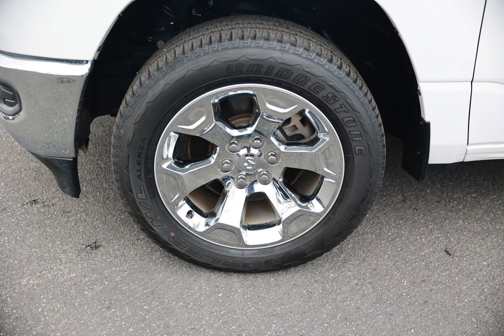 Used 2022 RAM 1500 Big Horn AWD/4WD image 12