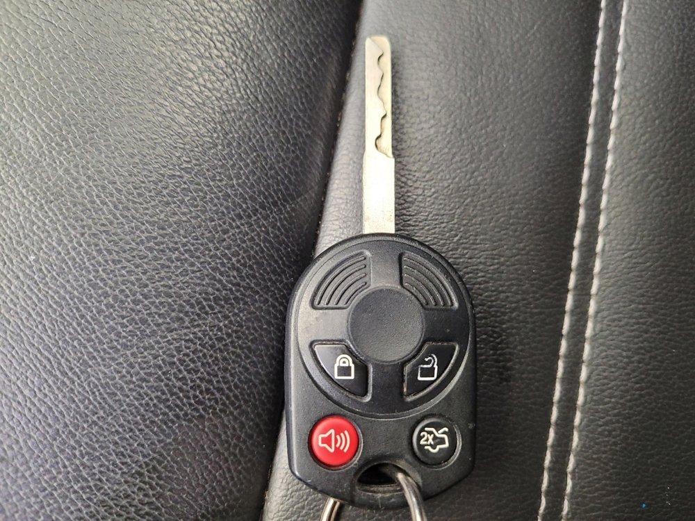 Used 2018 Ford Escape SEL image 32