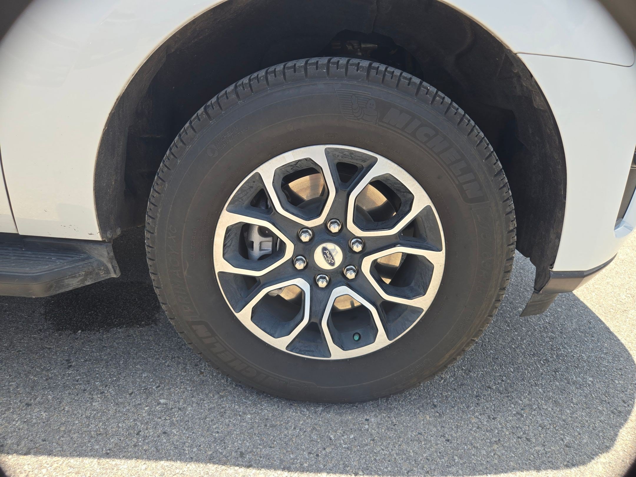 Used 2024 Ford Expedition XLT RWD image 27