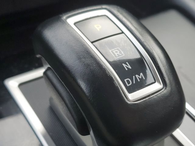 Used 2024 Mitsubishi Outlander SE image 21