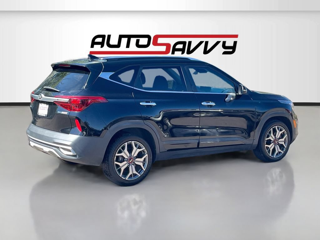 Used 2021 Kia Seltos SX w/ SX Sunroof Package AWD/4WD image 7