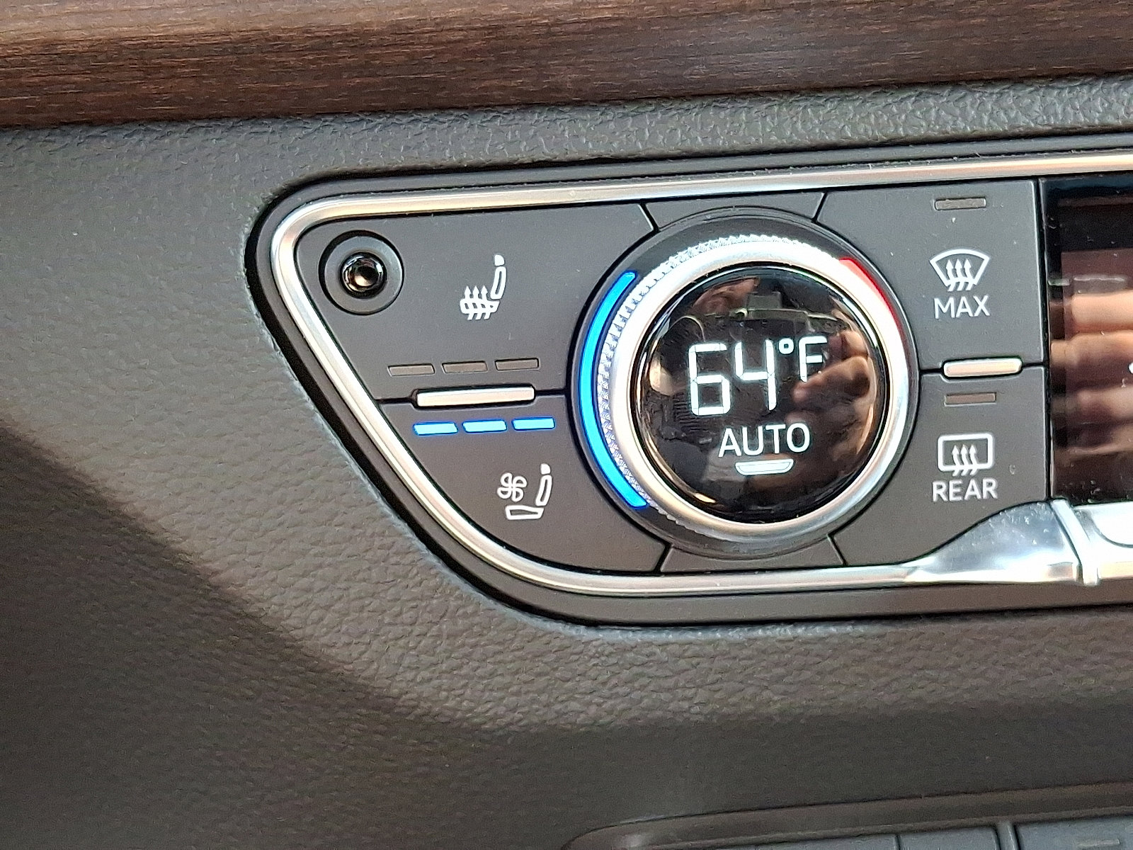 Certified 2025 Audi Q5 2.0T Premium Plus image 26