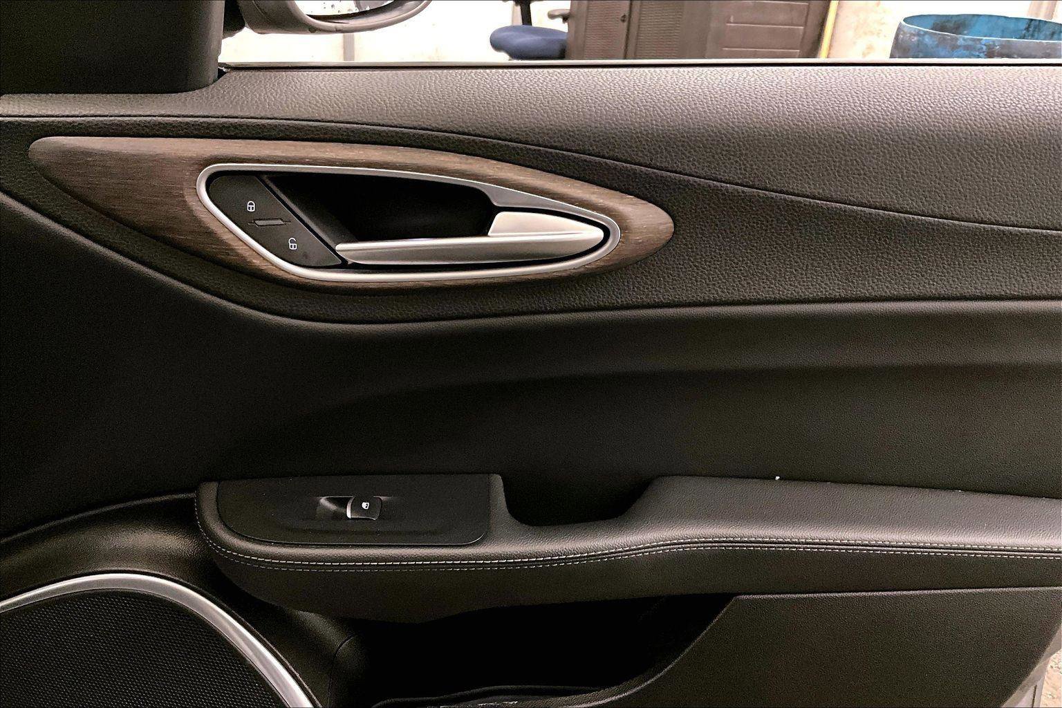Used 2018 Alfa Romeo Giulia Ti image 25