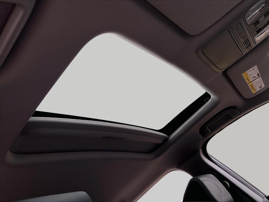Used 2022 Honda CR-V Touring image 22