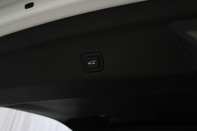 Used 2021 Chevrolet Tahoe High Country w/ Premium Package image 34