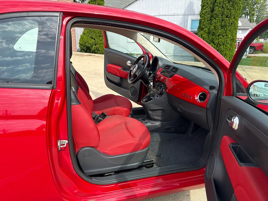 Used 2015 FIAT 500 Pop FWD image 11