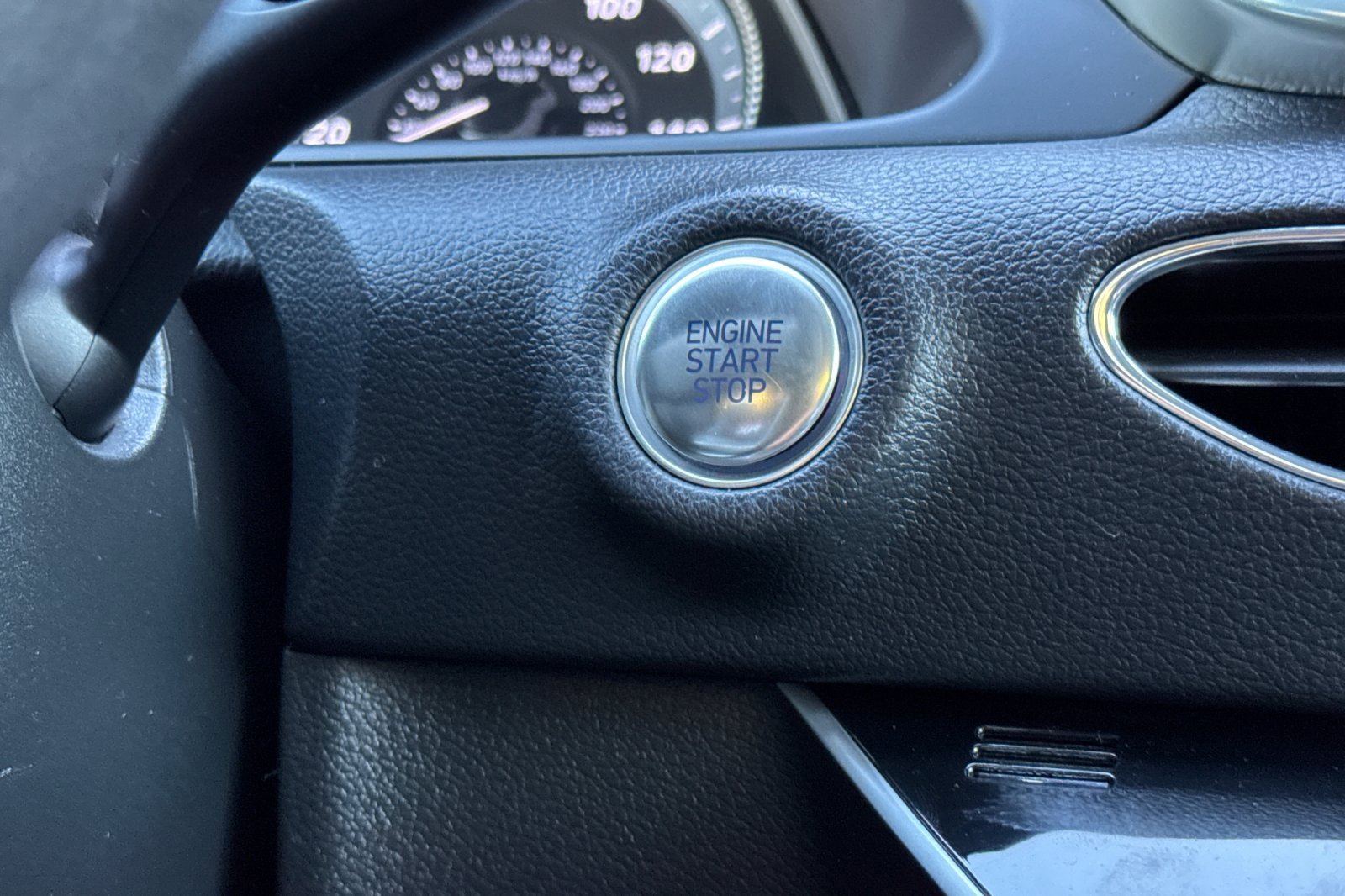 Used 2023 Hyundai Sonata SEL image 25