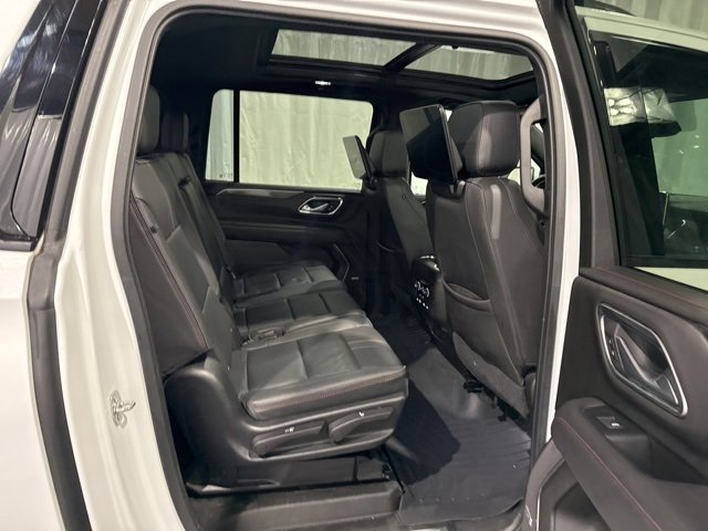 Used 2021 Chevrolet Suburban RST image 17