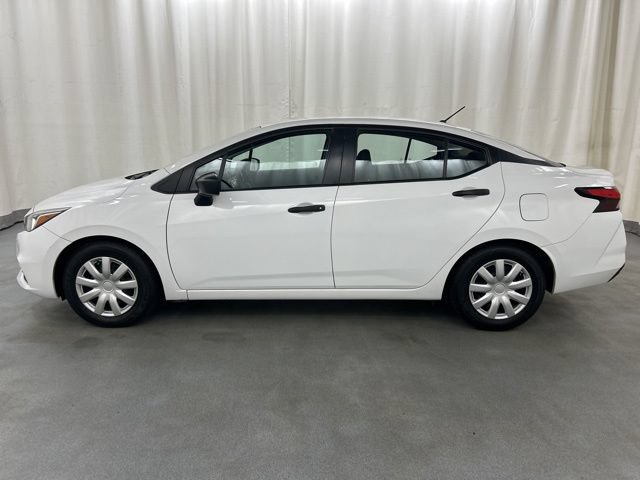 Used 2021 Nissan Versa S FWD image 2