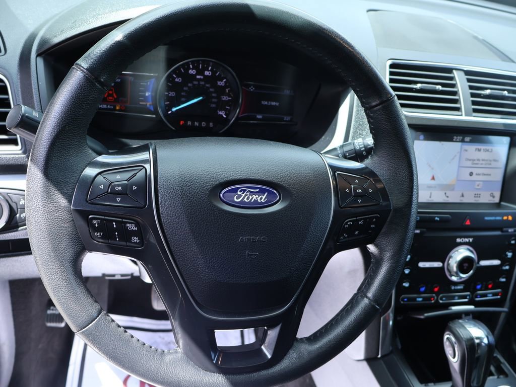 Used 2019 Ford Explorer Limited w/ Safe & Smart Package AWD/4WD image 26